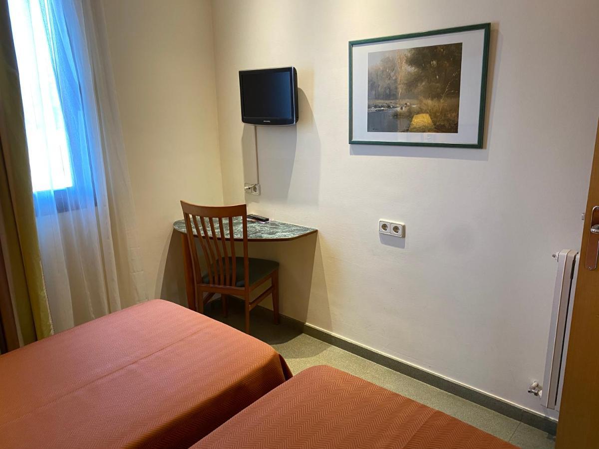 Hostal Meson Pepa Logroño Exteriör bild